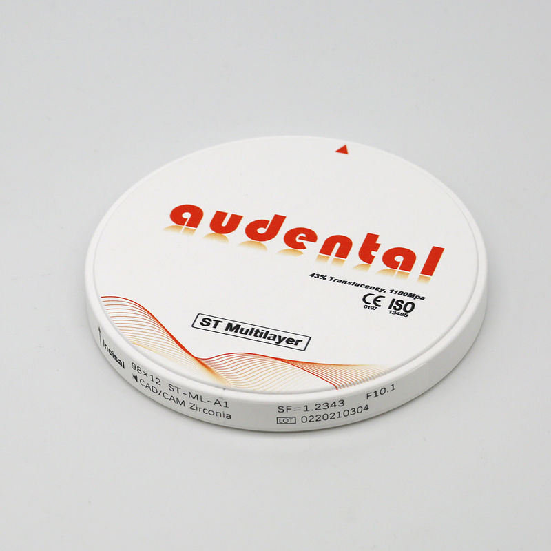Disque rond en zirconium à plusieurs couches translucide ST résistance à la flexion 1100 Mpa pour les restaurations dentaires