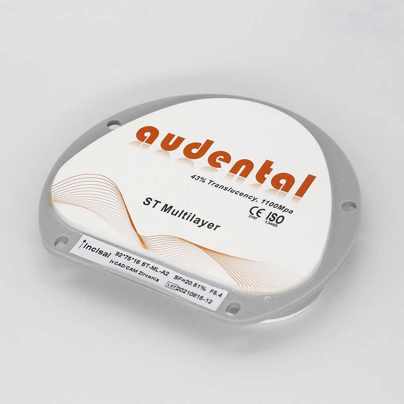 Résistance ST-Plus Bloc de zirconium multicouche pour la restauration dentaire Vita 16 Couleur Forme de disque rond