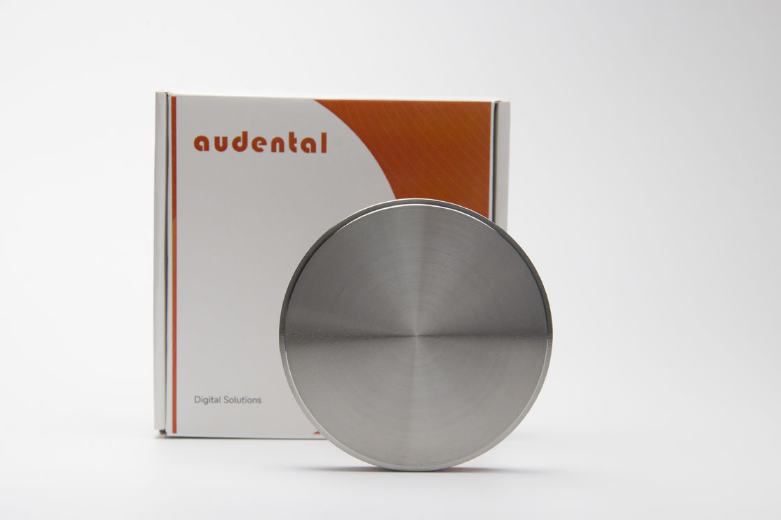 Disque en titane dentaire haute performance pour couronnes, bridges et superstructures sur implants