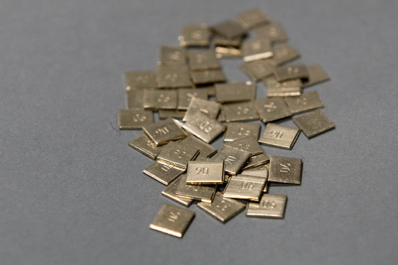 Audental 90 Restaurations dentaires Alliage haut noble, Alliage céramique dentaire Jaune Au89.5%