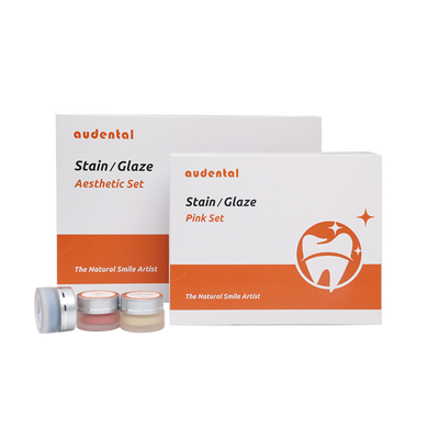 Équipement de laboratoire dentaire équipé d'une pâte de tache et de glaçage pour une manipulation en douceur, une application contrôlée et une reproduction de l'ombre